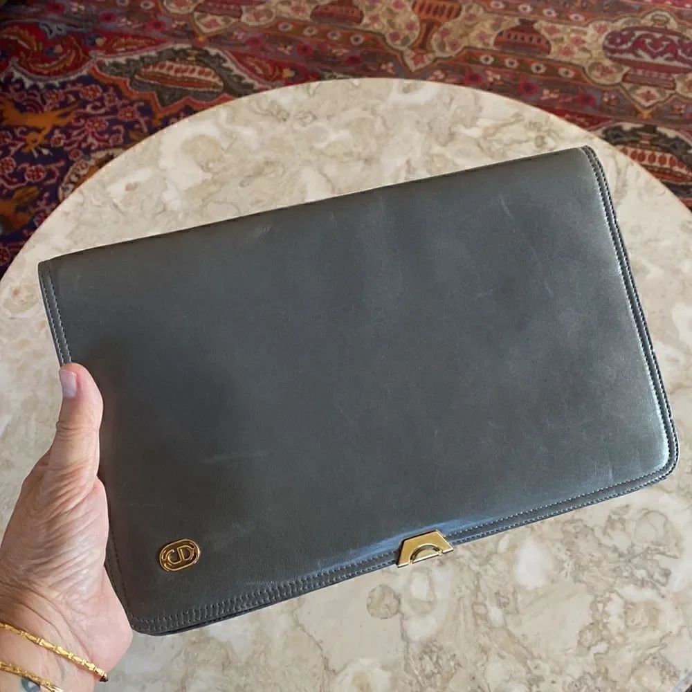 VintageโBallyโLeatherโClutchโBag